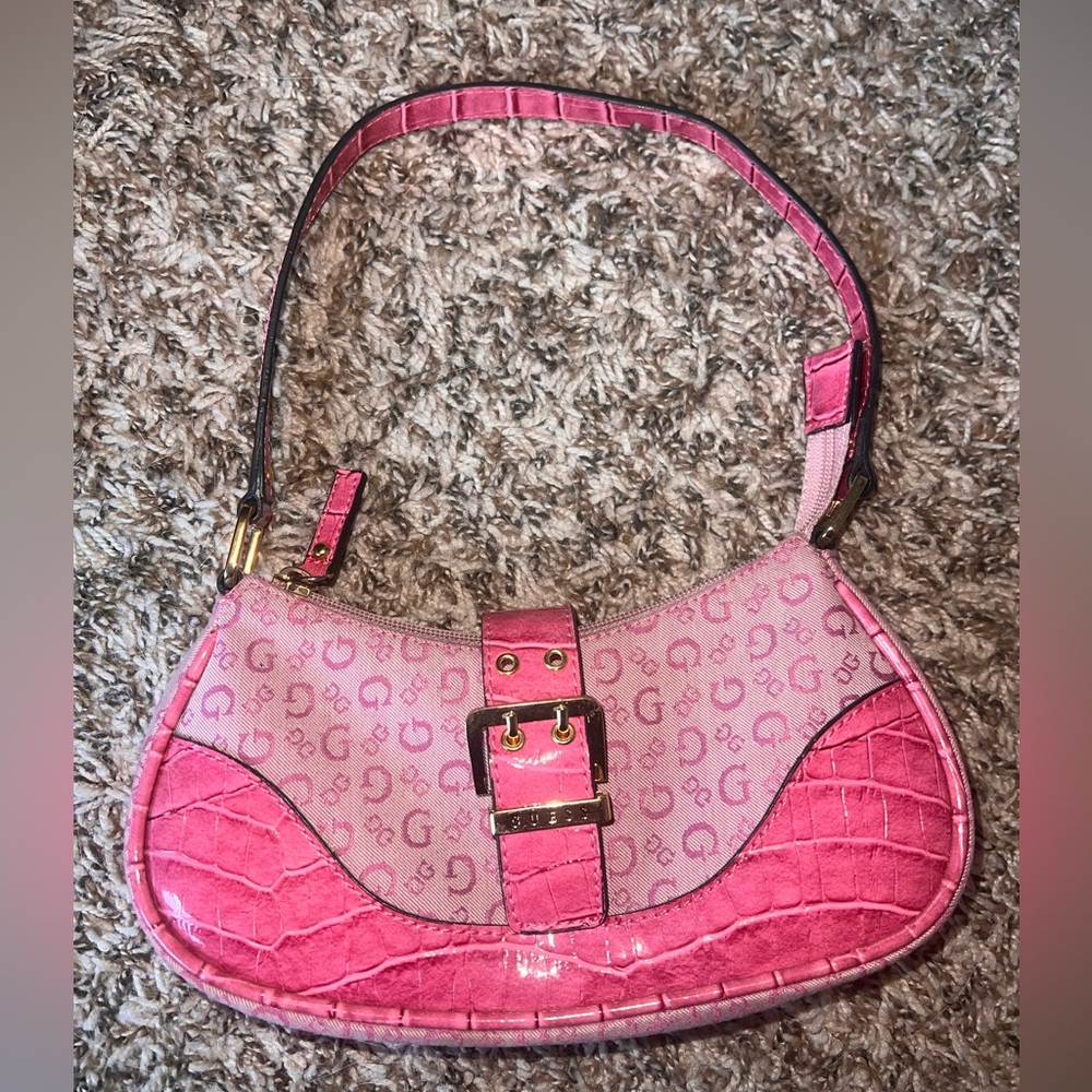 COPY - Vintage Guess pink shoulder purse